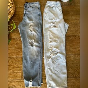 Hollister jeans size 5 27”. Ultra high rise mom jeans distressed. 2 pair